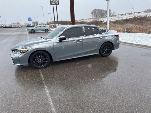 Certified 2025 Honda Civic Sport image 16