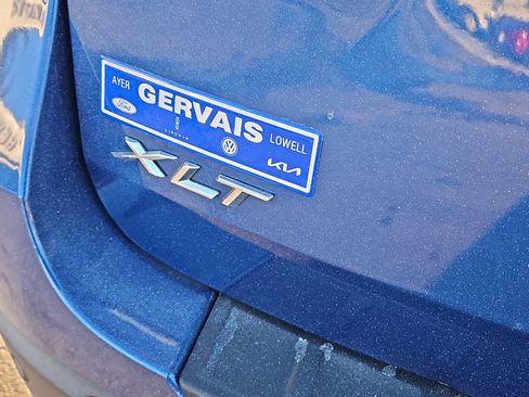 Certified 2022 Ford Explorer XLT w/ Equipment Group 202A image 5