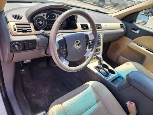 Used 2008 Mercury Sable Premier image 6