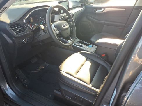 Used 2022 Ford Escape SEL image 12