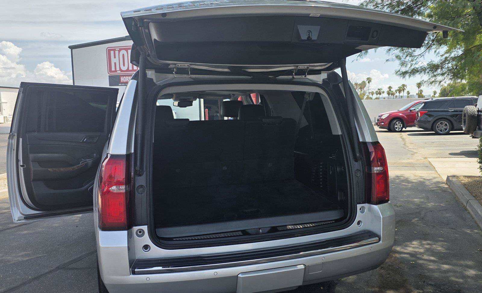 Used 2016 Chevrolet Suburban LTZ AWD/4WD image 10
