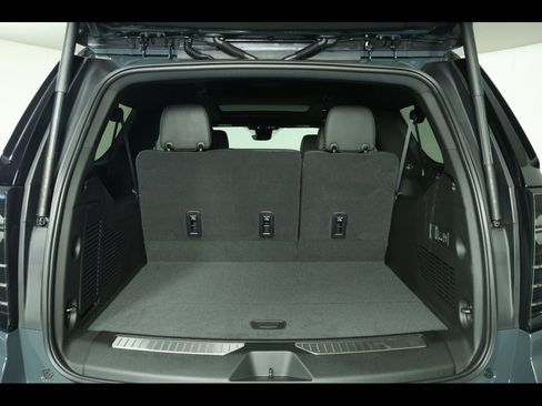 New 2026 Chevrolet Suburban RST w/ Advanced Technology Package AWD/4WD image 15