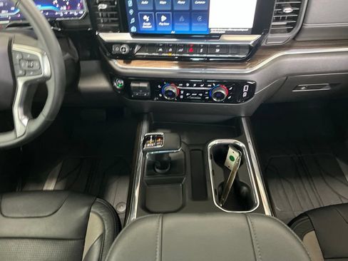 Used 2024 Chevrolet Silverado 1500 RST w/ Convenience Package II AWD/4WD image 10