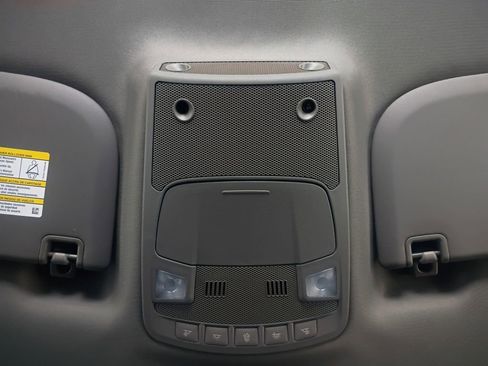 Used 2022 Ford F250 XL w/ Power Equipment Group image 7