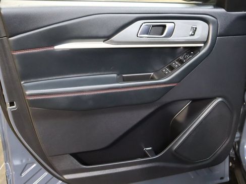 Used 2025 Ford Explorer ST-Line RWD image 27