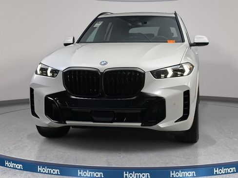 New 2026 BMW X5 xDrive50e w/ M Sport Package image 2