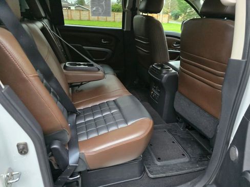 Used 2017 Nissan Titan Platinum Reserve w/ Off-Road Package image 16