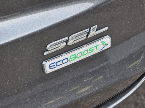 Used 2020 Ford Fusion SEL image 38