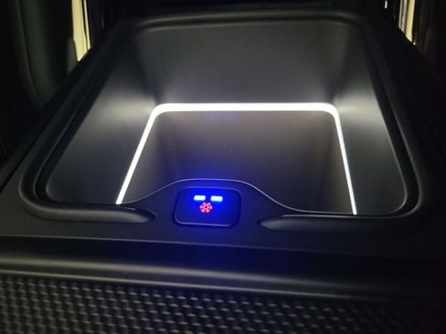 New 2026 Land Rover Range Rover Sport Dynamic SE image 37