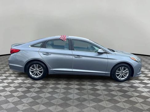 Used 2016 Hyundai Sonata SE FWD image 4