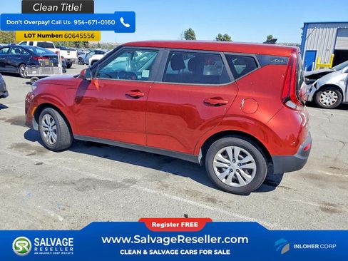 Used 2020 Kia Soul LX FWD image 3