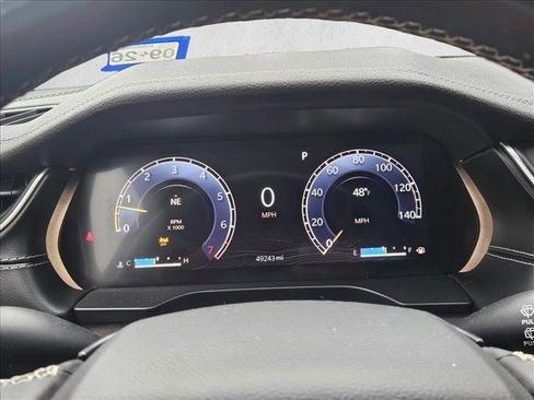 Used 2022 Jeep Grand Cherokee L Limited image 19