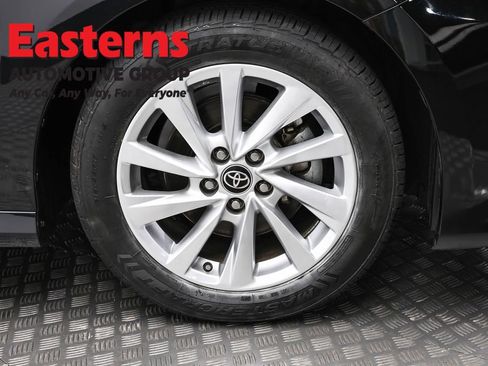 Used 2023 Toyota Camry LE image 31