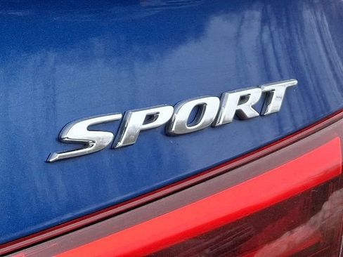 Used 2022 Honda Civic Sport image 32