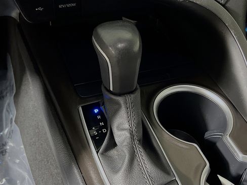 Used 2023 Toyota Camry XLE image 24