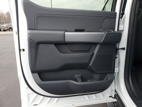 New 2026 Ford F150 XLT w/ Equipment Group 302A MID image 15