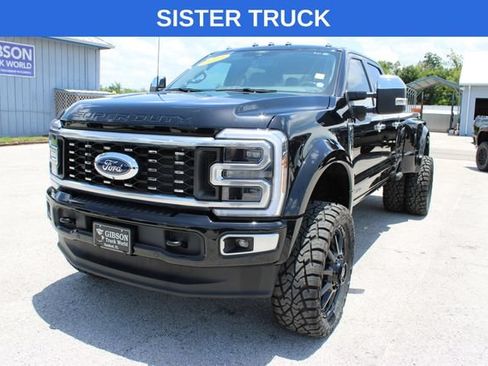 Used 2026 Ford F450 Platinum w/ Platinum Plus Package AWD/4WD image 3