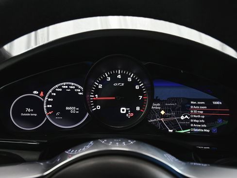 Used 2023 Porsche Cayenne GTS image 43