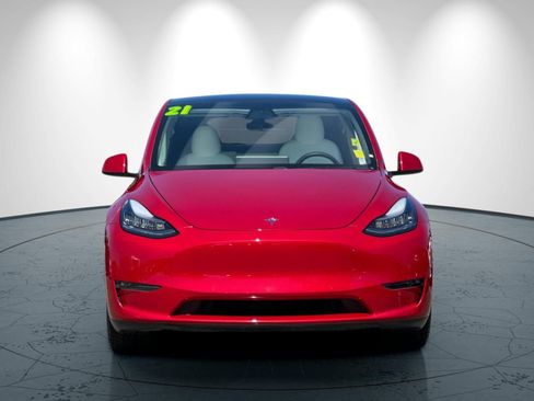 Used 2021 Tesla Model Y Long Range AWD/4WD image 9