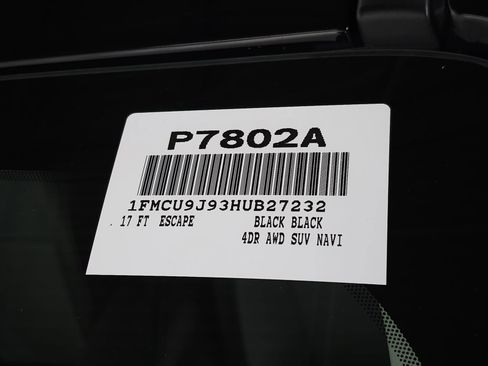 Used 2017 Ford Escape Titanium AWD/4WD image 32
