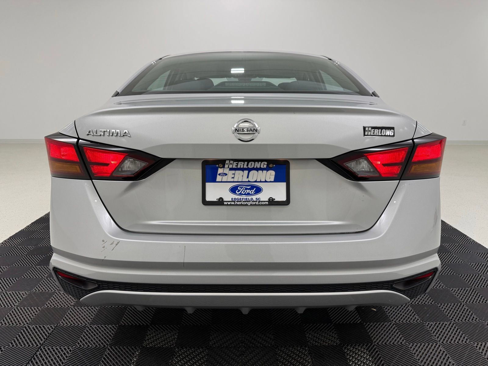 Used 2022 Nissan Altima 2.5 S FWD image 3