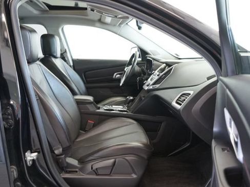 Used 2016 GMC Terrain SLT w/ Open Road Package AWD/4WD image 32