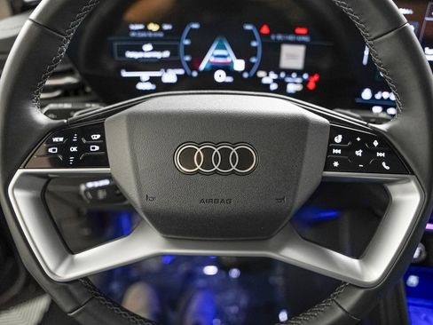 Certified 2025 Audi Q5 Premium Plus w/ Premium Plus image 16