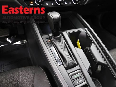 Used 2025 Honda Accord SE image 13