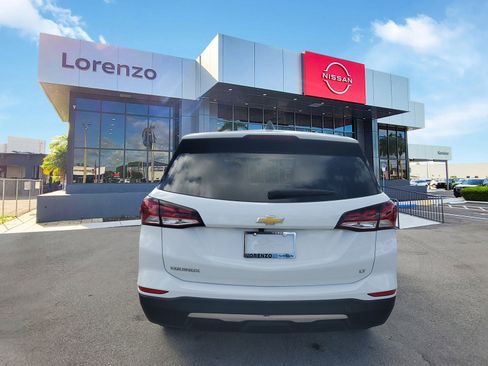Used 2023 Chevrolet Equinox LT image 6