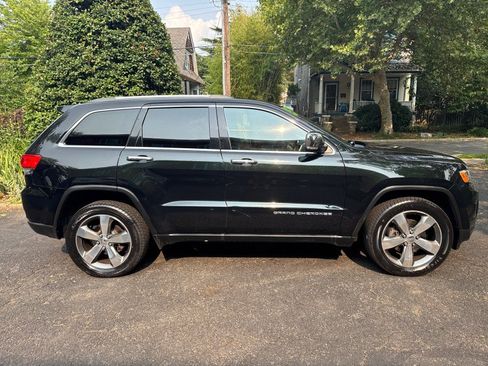 Used 2015 Jeep Grand Cherokee Limited w/ Luxury Group II AWD/4WD image 6