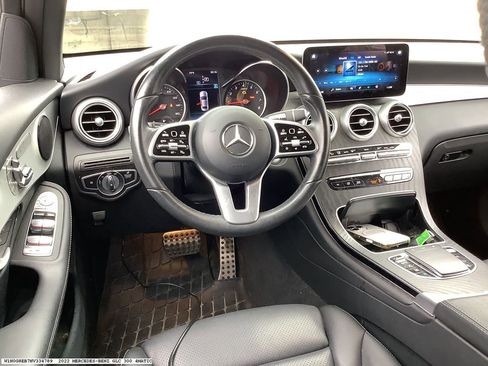 Used 2022 Mercedes-Benz GLC 300 4MATIC image 10