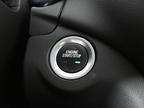 Used 2024 Chevrolet Equinox LT AWD/4WD image 30