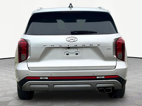 Used 2024 Hyundai Palisade Limited AWD/4WD image 5