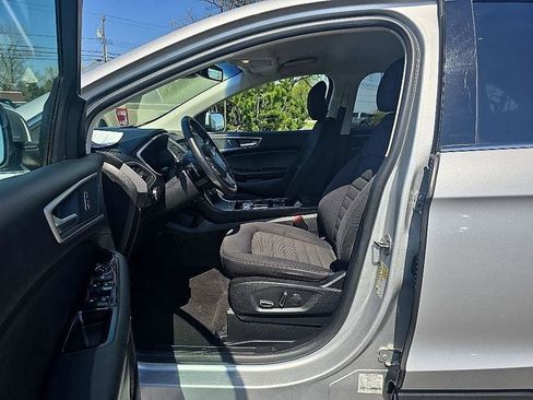 Used 2019 Ford Edge SEL AWD/4WD image 15