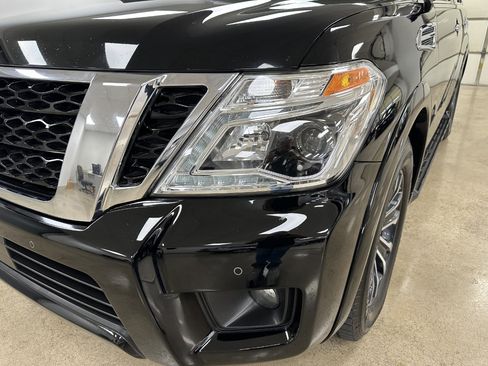 Used 2020 Nissan Armada SL w/ Premium Package image 4