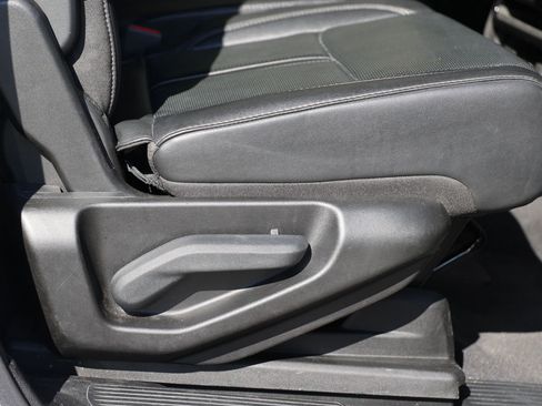 Used 2023 Jeep Wagoneer L 4WD image 60