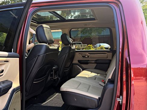 Used 2019 RAM 1500 Limited AWD/4WD image 10