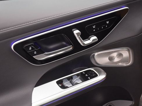 New 2025 Mercedes-Benz GLC 43 AMG 4MATIC Coupe image 18