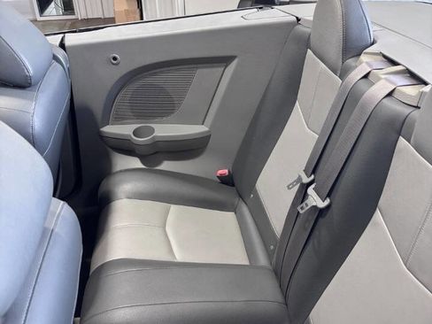 Used 2008 Chrysler Sebring Touring w/ Special Touring Group FWD image 8