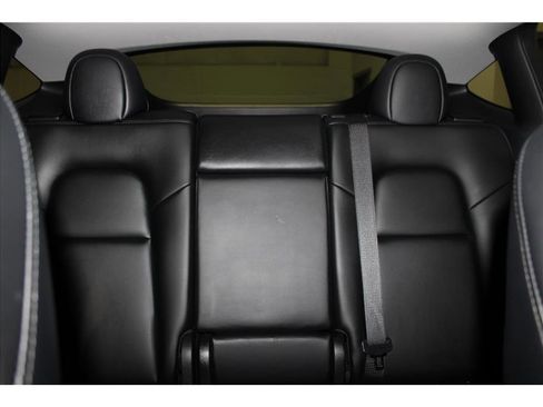 Used 2023 Tesla Model Y Long Range image 26