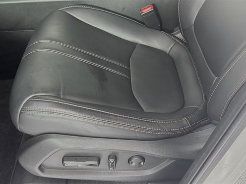 Certified 2023 Honda Pilot TrailSport image 18