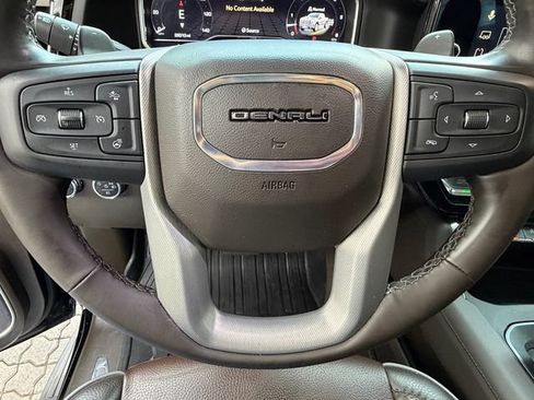 Certified 2025 GMC Sierra 1500 Denali AWD/4WD image 25