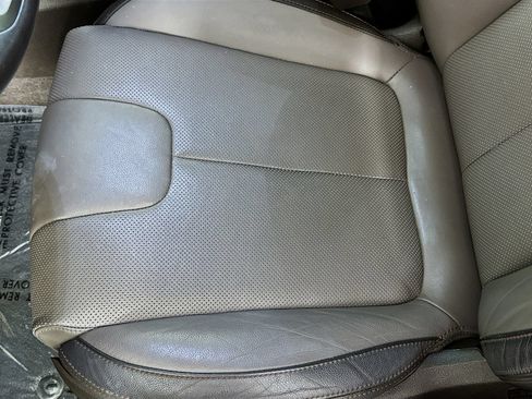 Used 2019 Hyundai Santa Fe Limited FWD image 19