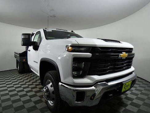 New 2025 Chevrolet Silverado 3500 W/T w/ WT Convenience Package image 8