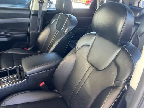 Used 2021 Kia Sorento S w/ Panoramic Sunroof Package AWD/4WD image 5