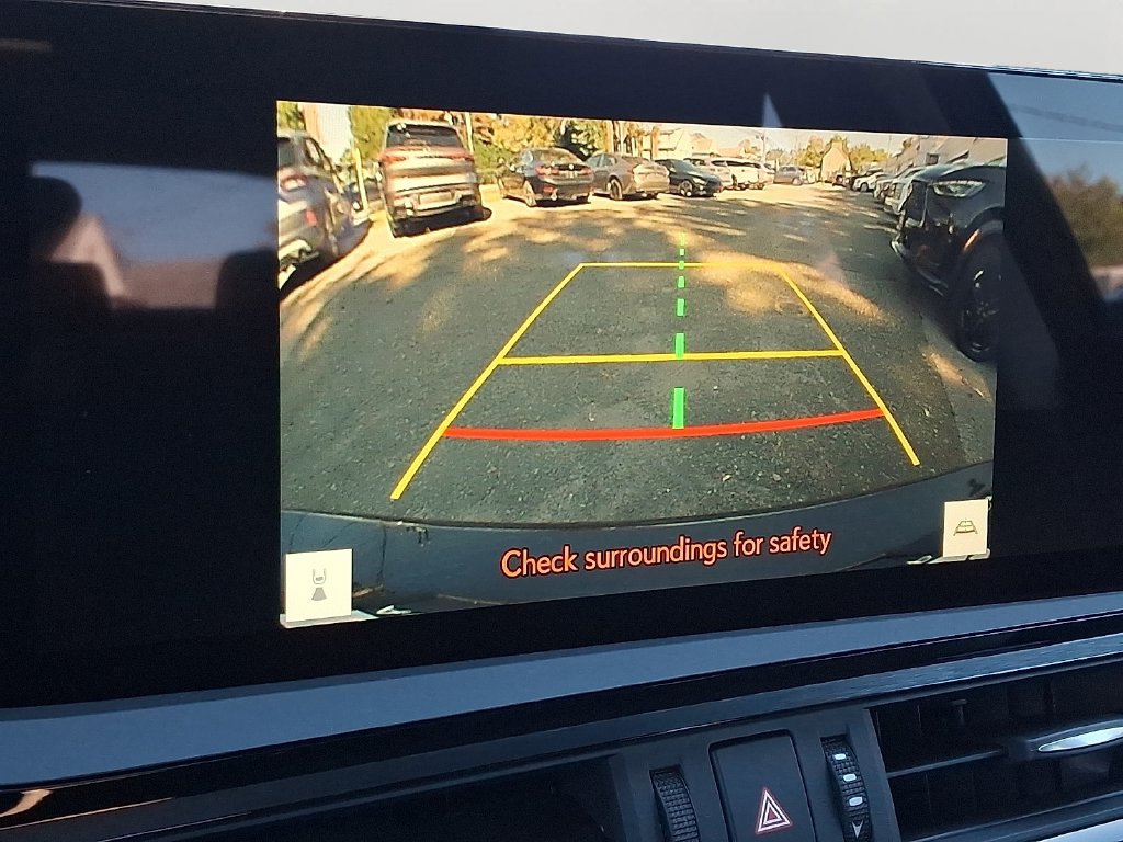 Used 2024 Lexus ES 350 w/ Premium Package FWD image 21