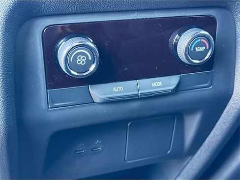 New 2026 Chevrolet Traverse LT w/ LPO, Floor Liner Package image 28