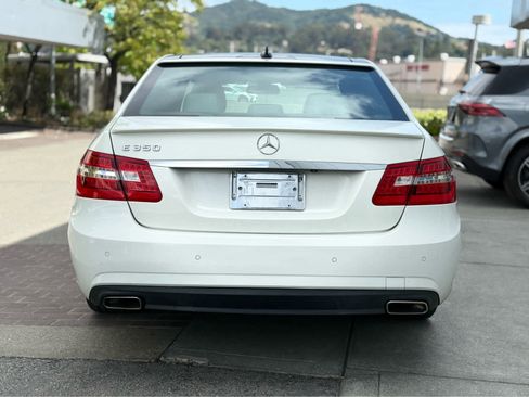 Used 2010 Mercedes-Benz E 350 Sedan image 3