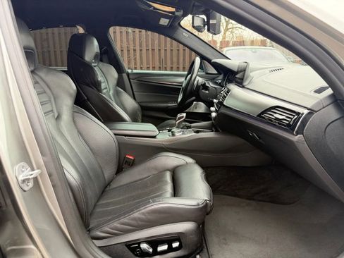 Used 2018 BMW M5 w/ Executive Package image 28