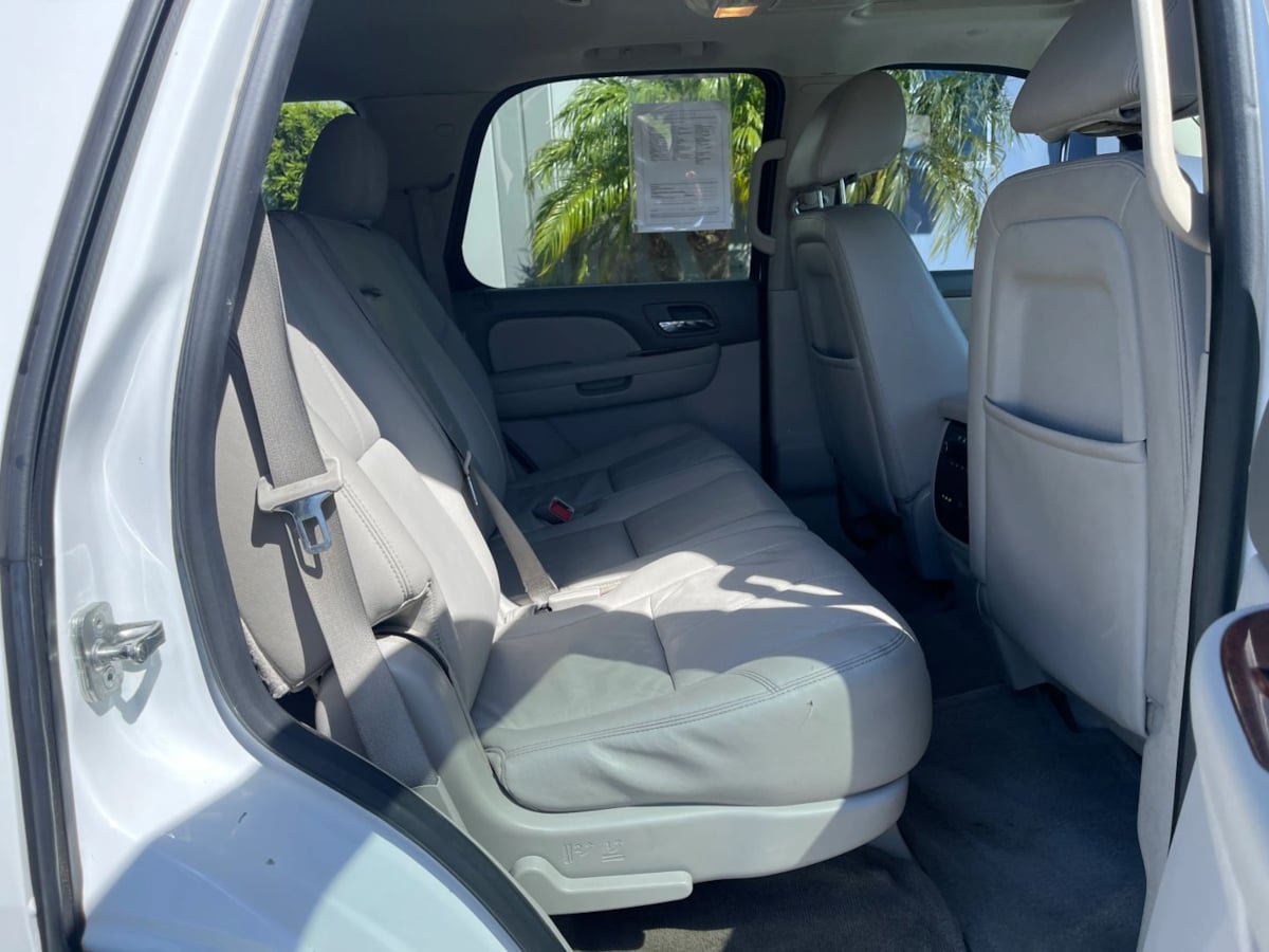 Used 2014 Chevrolet Tahoe LT RWD image 30